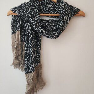 Like New! Scarf Multiple Colors and design